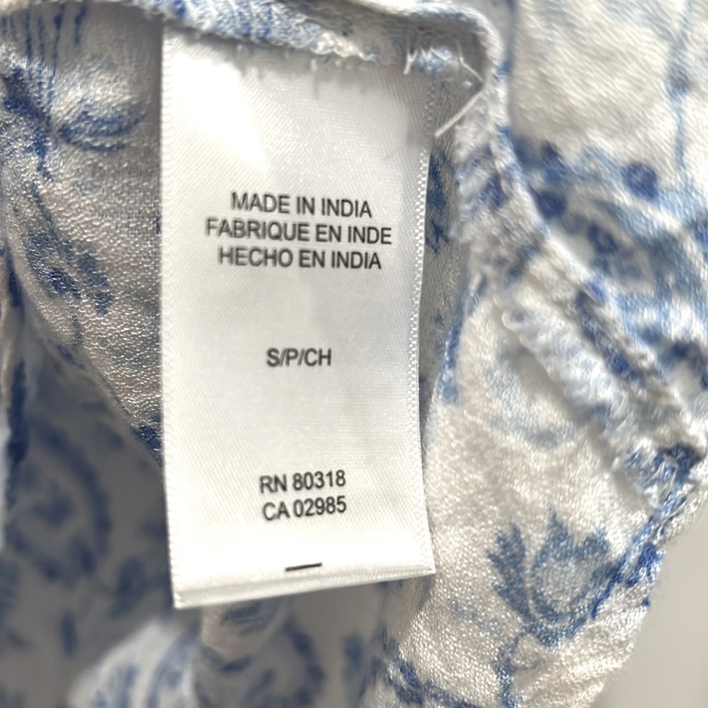 Top - Picture 3 of 3